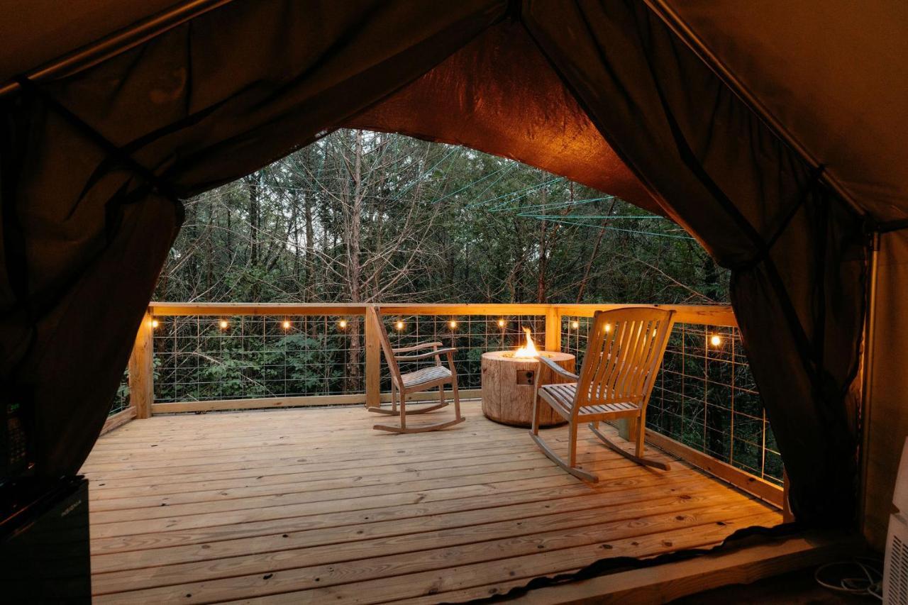 Treehouse Cozy Glamping Site Hotel Branson Exterior photo