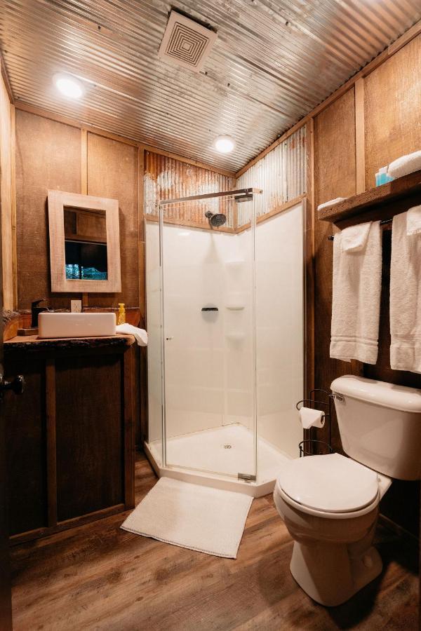 Treehouse Cozy Glamping Site Hotel Branson Exterior photo